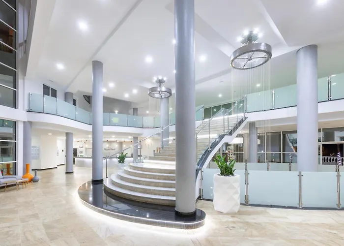 Chatur Playa Real 4* Costa Adeje (Tenerife)